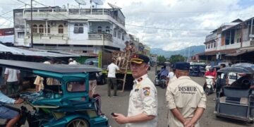 Tim Terpadu Pemkot Kotamobagu Tertibkan Pedagang yang Gunakan Fasilitas Umum