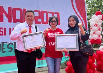 UPTD PPA Kotamobagu Terima Penghargaan yang Diserahkan Gubernur Sulut