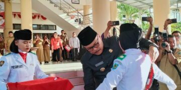Limi Mokodompit Resmi Kukuhkan 36 Anggota Paskibraka 2023 untuk Peringatan HUT RI ke-78