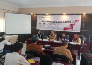 Sekda Kotamobagu Hadiri Kegiatan Seminar Budaya Daerah