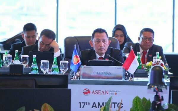 Kapolri Buka Rapat AMMTC +3 ke-13: Komitmen ASEAN dalam Penanganan Kejahatan Transnasional