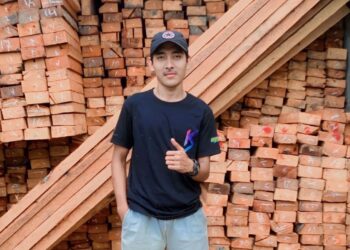 Anak Muda Asal Kotamobagu Sukses Geluti Bisnis Beli Pohon Kelapa