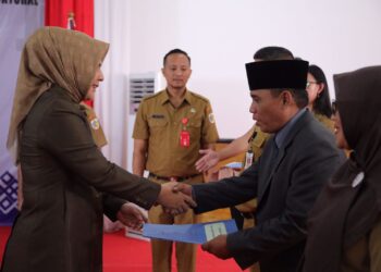 Wali Kota Lantik Delapan Pejabat Eselon II Pemkot Kotamobagu