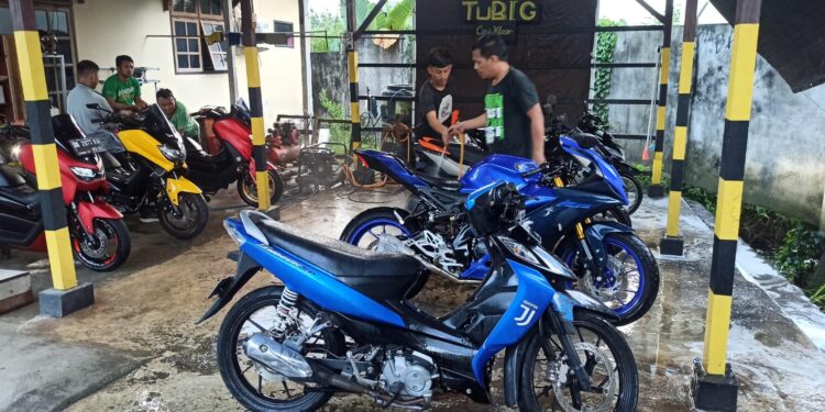 Kendaraan Kembali Bersih dan Mulus di Tubig Cuci Motor Kotamobagu