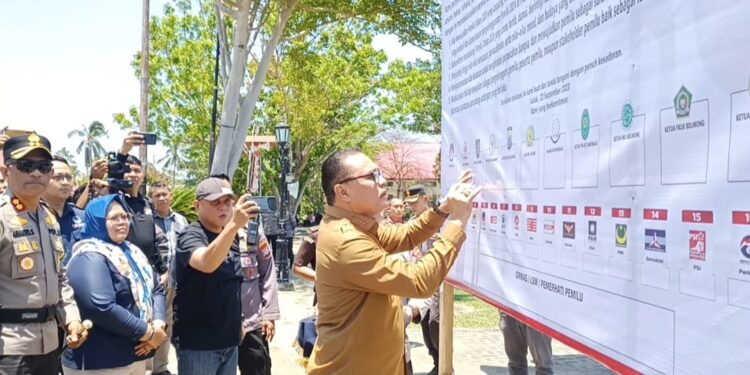 Disaksikan Bupati Limi, Simulasi Sispamkota dan Deklarasi Pemilu Damai 2024 di Polres Bolmong Sukses Digelar