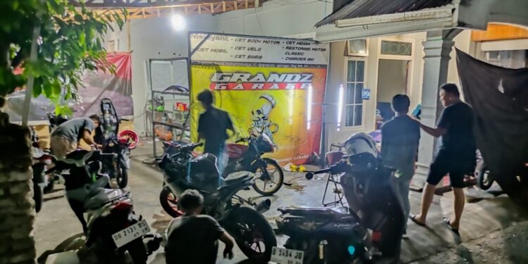 Cat Kendaraan di Grandz Garage Kotamobagu Dapat Garansi 6 Bulan