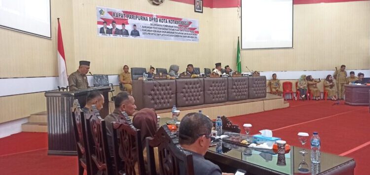 DPRD Kotamobagu Gelar Rapat Paripurna untuk Bahas Ranperda Pajak dan Anggaran Daerah Tahun 2024