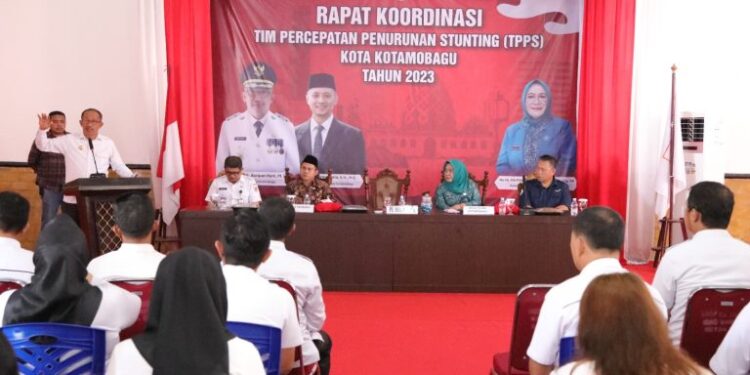 Pj Wali Kota Buka Rakor Tim Percepatan Penurunan Stunting Tingkat Kota Kotamobagu
