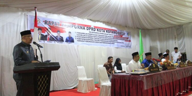 Pj Wali Kota Hadiri Rapat Paripurna DPRD Kotamobagu