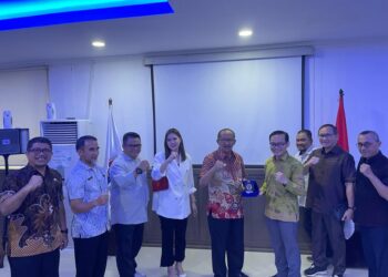 Pj Wali Kota Kotamobagu Serahkan Proposal Usulan Pembangunan Infrastruktur ke Kemenpora