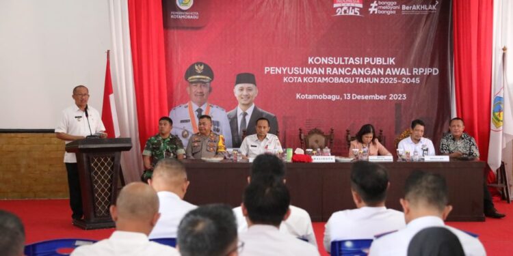 Asripan Nani Buka Kegiatan Konsultasi Publik Penyusunan RPJPD Kotamobagu 2025-2045