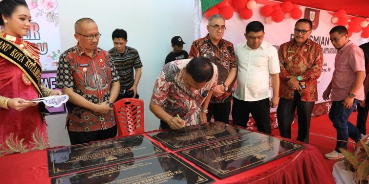 Pj Wali Kota Dampingi Gubernur Sulut Resmikan Gedung Infeksius Center RSUD Kotamobagu