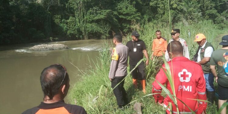 Kapolres Kotamobagu Pimpin Langsung Pencarian Anak Hanyut, Korban Ditemukan Setelah Pencarian Intensif