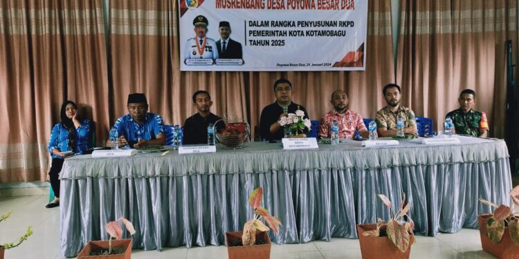 Kawal Aspirasi Masyarakat, Ketua DPRD Meiddy Makalalag Hadiri Musrenbang Desa Poyowa Besar