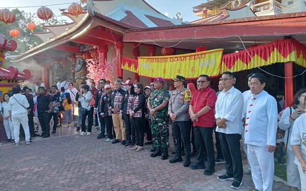 Berlangsung Aman! Puluhan Personel Disiagakan Dalam Perayaan Cap Go Meh di Kota Bitung