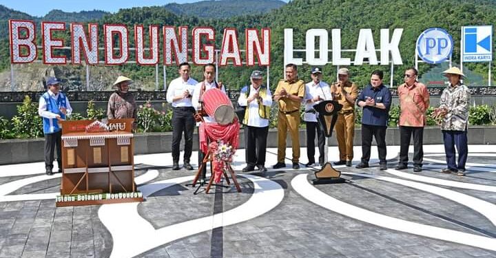 Didampingi Gubernur Sulut dan Bupati Bolmong, Presiden Jokowi Resmikan Bendungan Lolak