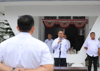 Pj. Wali Kota Kotamobagu Pimpin Apel Pagi dan Penandatanganan Perjanjian Kinerja