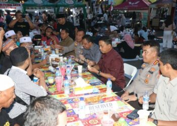 Buka Puasa Bersama Warga Manado, Kapolda Irjen Yudhiawan Jamin Keamanan di Bulan Suci Ramadhan Hingga Berbagi Tips Mudik