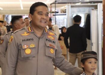 Polresta Manado Buka Puasa Hingga ‘Traktir Belanja’ Anak Yatim Dan Kaum Dhuafa