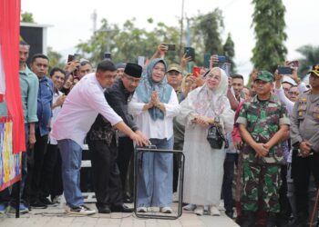 Hadiri Peresmian Alun-alun Boki Hontinimbang, Ketua DPRD Meiddy Makalalag : Ikon Baru Pusat Kegiatan Sosial dan Ekonomi