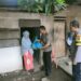 Polsek Tutuyan Gelar Jumat Berkah, Plh Kapolsek Pauldi B Sihotang Bagikan Sembako kepada Warga