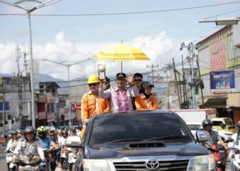 Pj Wali Kota Bawa Piala Adipura ke- 10 Keliling Kotamobagu