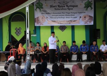 Pj Wali Kota dan Ketua DWP Provinsi Sulut Hadiri Hari Raya Ketupat di Kelurahan Upai
