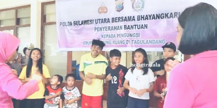 Lewat ‘Trauma Healing’, Bhayangkari Polda Sulut Ubah Kesedihan Korban Erupsi Gunung Ruang Jadi Senyum Bahagia