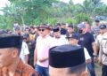 Buka Kegiatan Kerapan Sapi di Desa Ikhwan, Bupati Limi : Jaga Persaudaraan