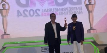 Berdasarkan Kinerja Dan Pelayanan Prima, PD Pasar Manado Diganjar Penghargaan BUMD Award 2024