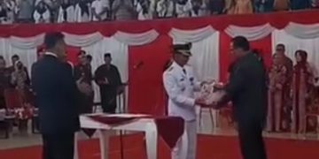 Gubernur Sulut Lantik Jusnan Mokoginta sebagai Pj Bupati Bolmong Gantikan Limi Mokodompit