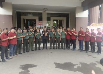 Kodim 1309 Berikan Kejutan Pada Peringatan HUT Bhayangkara Ke-78! Kapolresta Manado Himbau ‘Bergandengan Tangan’ Wujudkan Kambtibmas Kondusif
