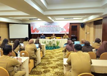 Pj Wali Kota Kotamobagu Buka Bimtek Tata Cara Pengadaan Barang dan Jasa