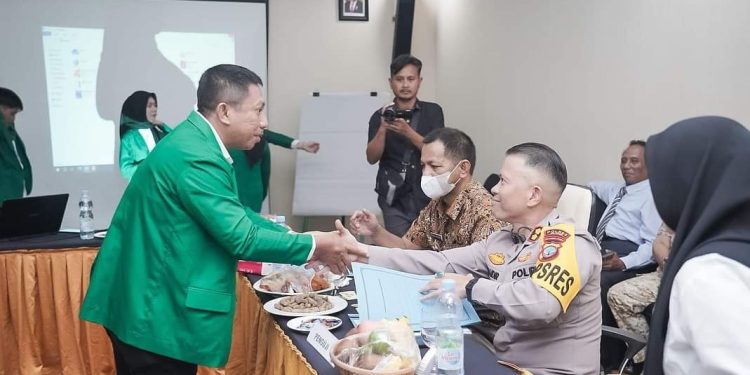 Kapolres Bolmong Muhammad Chaidir Jadi Pemateri Ujian Skripsi Mahasiswa S1 IAI Kotamobagu