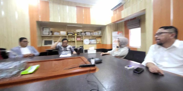 Pilbup Minut Memanas! Kuasa Hukum MJP-CK Mengadu Ke KPU Sulut, JG-KWL Terancam Diskualifikasi