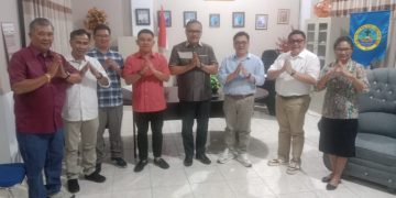 Pasangan ‘Balon’ Bupati Limi Mokodompit dan Welty Komaling Silaturahmi ke Kantor Sinode GMIBM