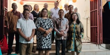 Wujud Kebersamaan dan Kepedulian, Dr. Weny Hadiri Pengucapan Syukur Jemaat GMIBM