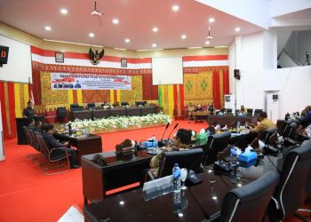 Pj. Walikota Kotamobagu Hadiri Paripurna DPRD