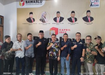 Kunjungan Pertama Pj Bupati Lukman Lapadengan ke Bawaslu Boltim, Fokus Pilkada Damai