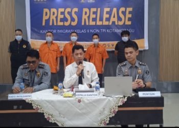 Imigrasi Kotamobagu Amankan Tiga WNA Tiongkok Terkait Penyalahgunaan Izin Tinggal dan Aktivitas Tambang