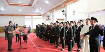 Sekda Kotamobagu Lantik 30 Pejabat Fungsional Auditor Ahli Pertama