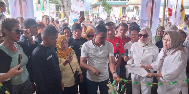 Hujan Deras, Tak Menurunkan Semangat Warga Hadiri Peresmian Posko The Winner Di Matali