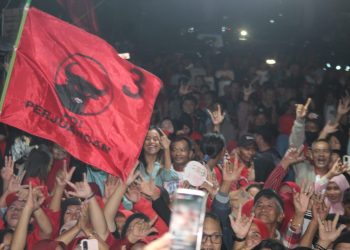 Antusiasme Tinggi Warnai Kampanye Dialogis Limi Mokodompit dan Welty Komaling di Desa Lolan