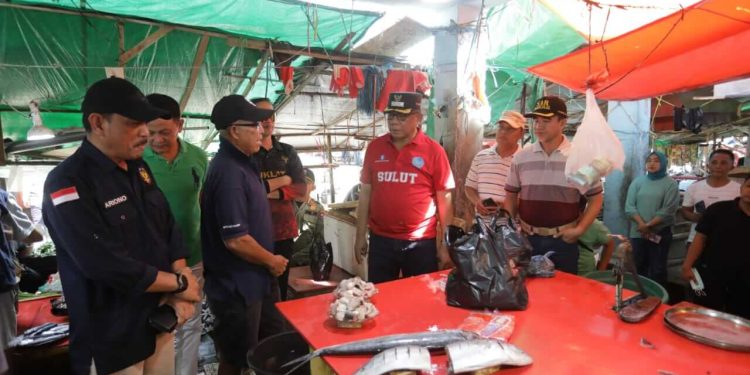 Pj. Walikota Tinjau Sejumlah Pasar di Kotamobagu