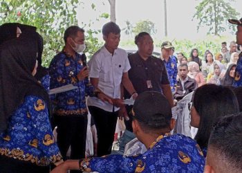 BKPP Bolmong Jelaskan Soal Status Pengangkatan dan Tuntutan Gaji PPPK di Aksi Unjuk Rasa