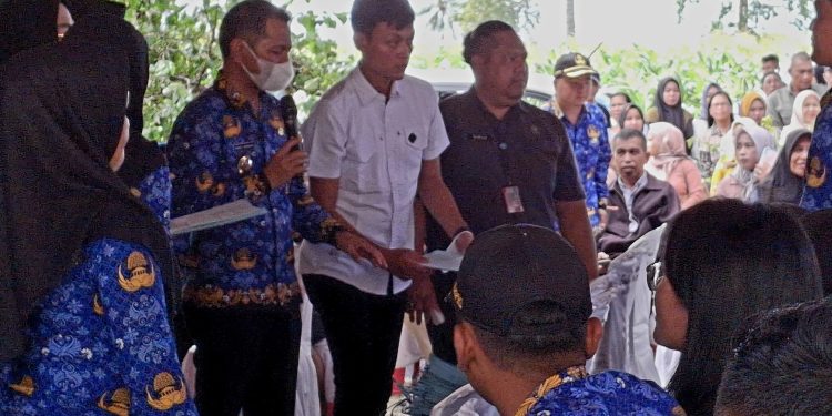 BKPP Bolmong Jelaskan Soal Status Pengangkatan dan Tuntutan Gaji PPPK di Aksi Unjuk Rasa