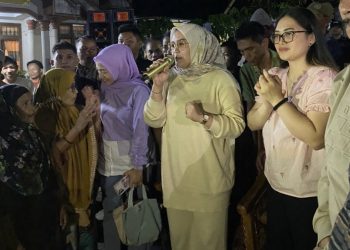 Sambut Antusias Warga,Isteri Cawali dan Wawali Giat Kunjungi Posko Pemenangan The Winner