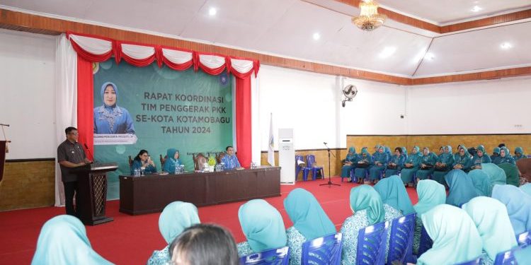 Pj Walikota Hadiri Rakor TP-PKK se-Kotamobagu