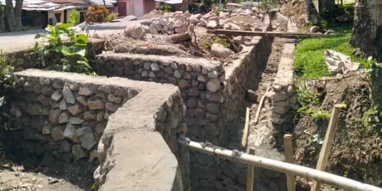 Progres Proyek Drainase Gogagoman-Mongkonai Barat Capai 42 Persen