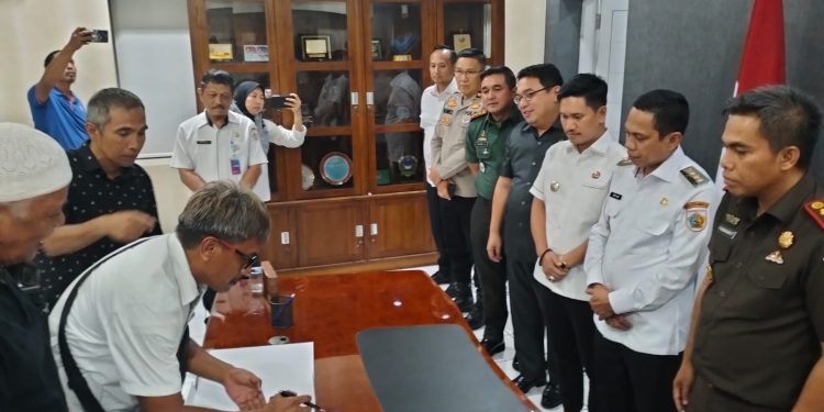 Pemkot Kotamobagu Sepakati Jalan Bogani Kelurahan Gogagoman Lokasi Pasar Senggol